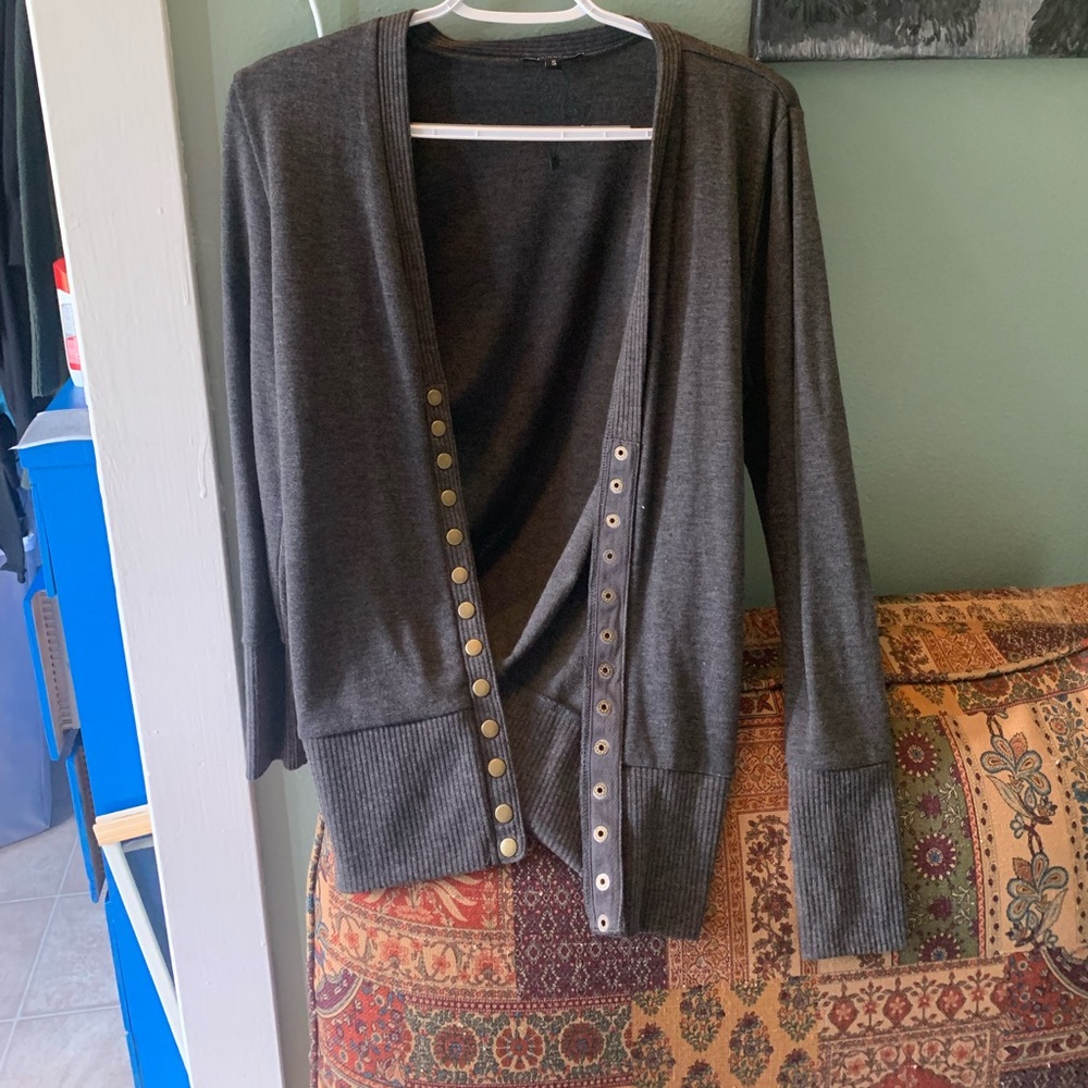 Grey cardigan
